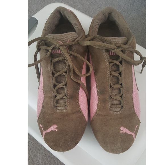Puma Shoes - PUMA Women's Size 8.5 Pink/Green Sneakers